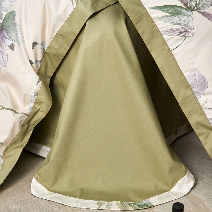 91家纺网 家纺一手货源 找家纺 薏思家纺 2026年13376新疆铂金棉飞边工艺印花四件套 如梦绿