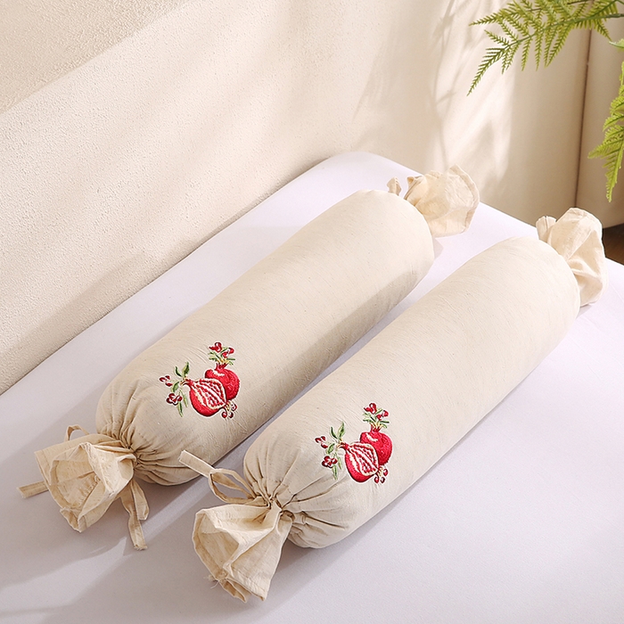 91家纺网 家纺一手货源 找家纺 （总）蔻眠 棉麻刺绣糖果荞麦牵引枕芯成人护颈枕头