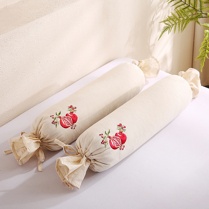 91家纺网 家纺一手货源 找家纺 （总）蔻眠 棉麻刺绣糖果荞麦牵引枕芯成人护颈枕头