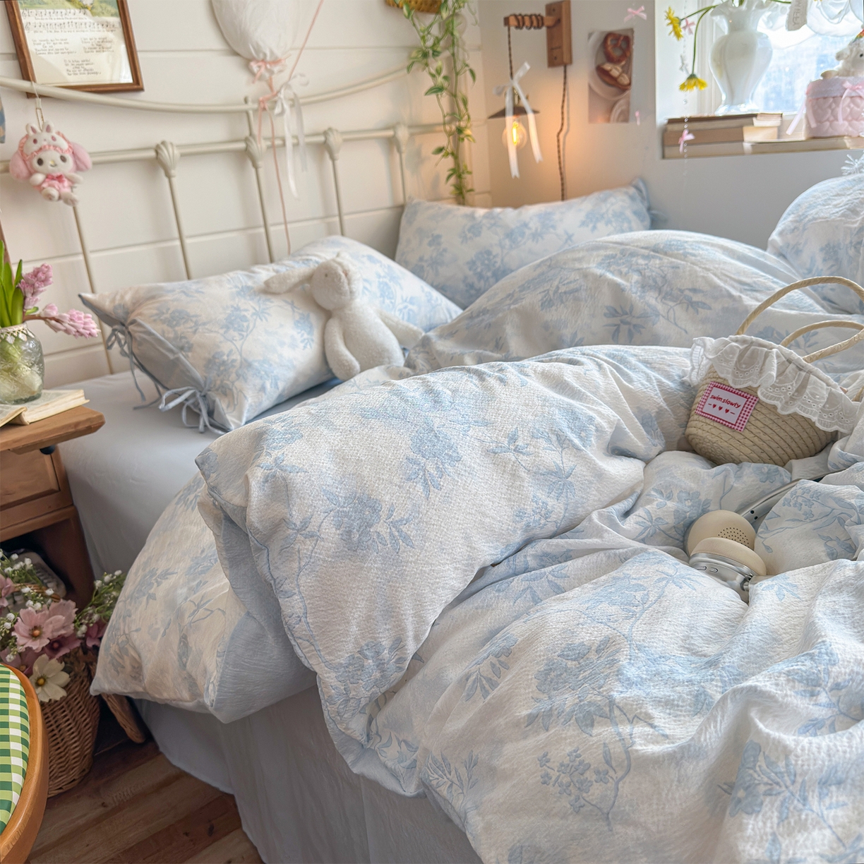 91家纺网 家纺一手货源 找家纺 优选良品 2026新款小清新直播热卖款云感双层纱木棉四件套系列（小红书热款推荐） 冰菱花
