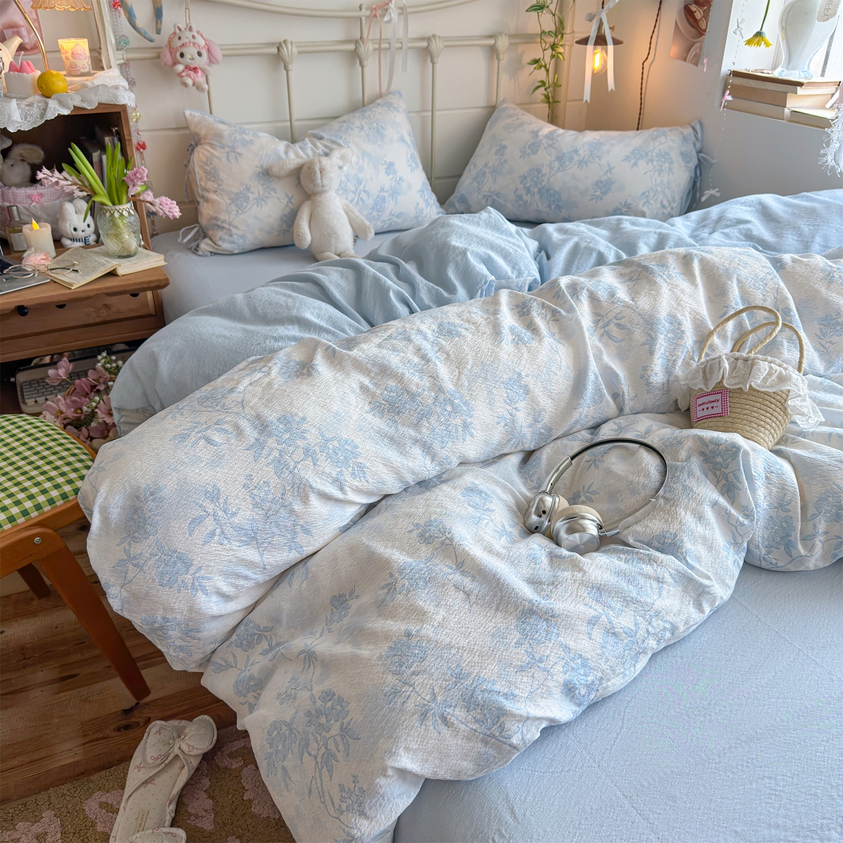 91家纺网 家纺一手货源 找家纺 优选 2026新款小清新直播热卖款云感双层纱木棉床盖四件套系列 冰菱花