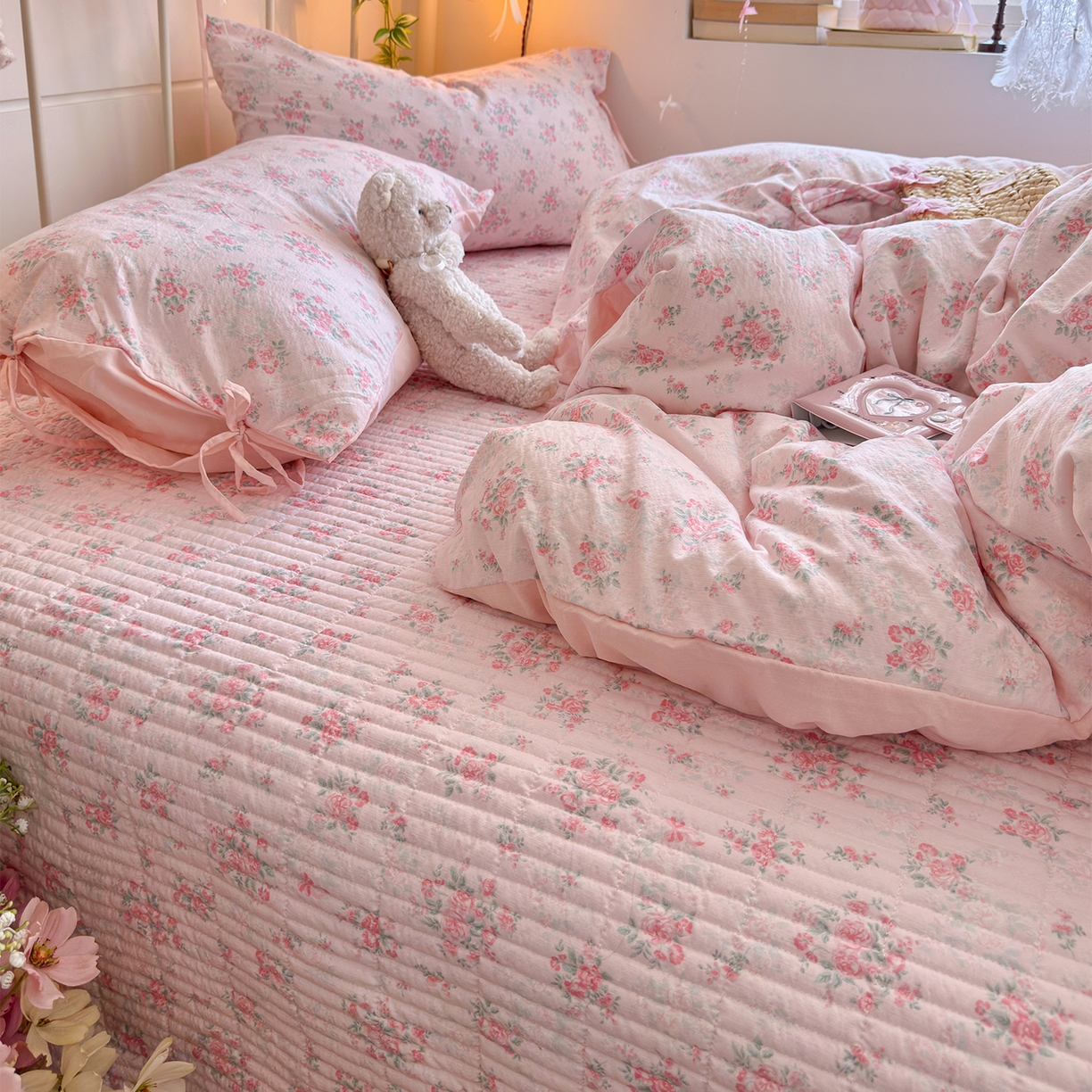 91家纺网 家纺一手货源 找家纺 优选 2026新款小清新直播热卖款云感双层纱木棉床盖四件套系列 花漾