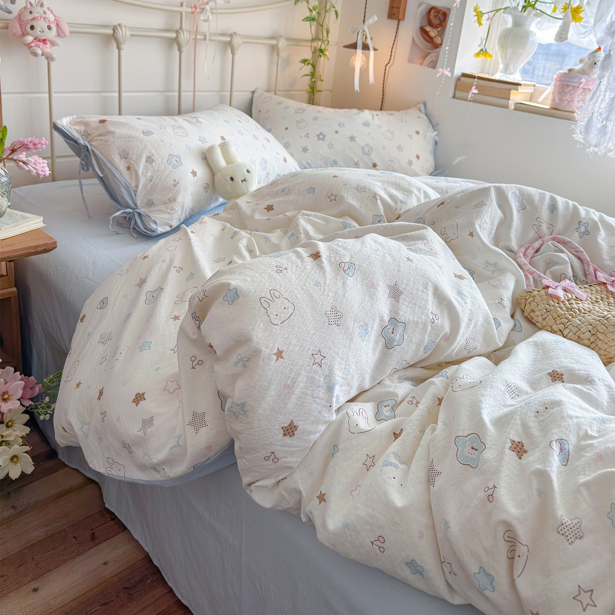 91家纺网 家纺一手货源 找家纺 优选 2026新款小清新直播热卖款云感双层纱木棉床盖四件套系列 花屿轻梦