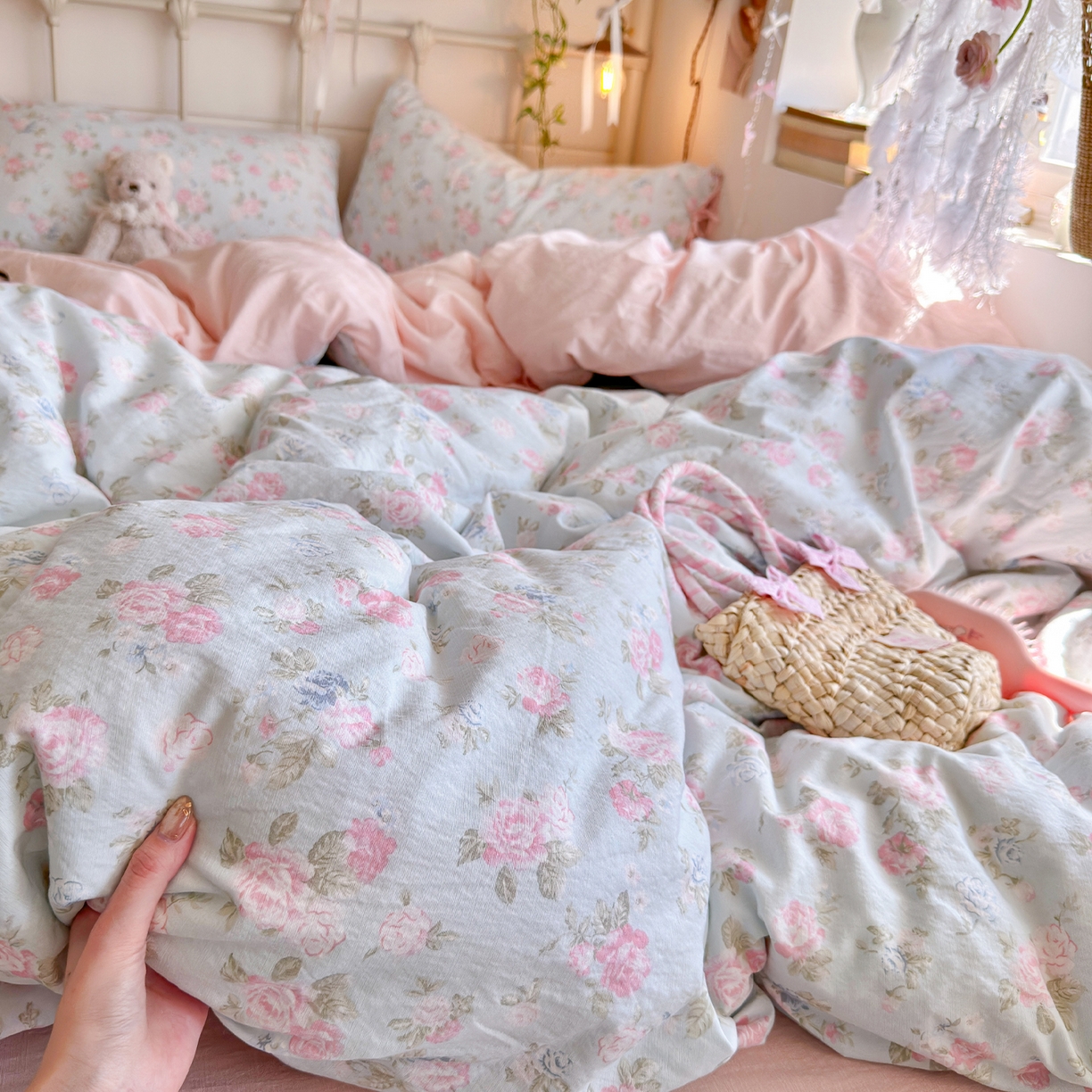 91家纺网 家纺一手货源 找家纺 优选 2026新款小清新直播热卖款云感双层纱木棉床盖四件套系列 花韵