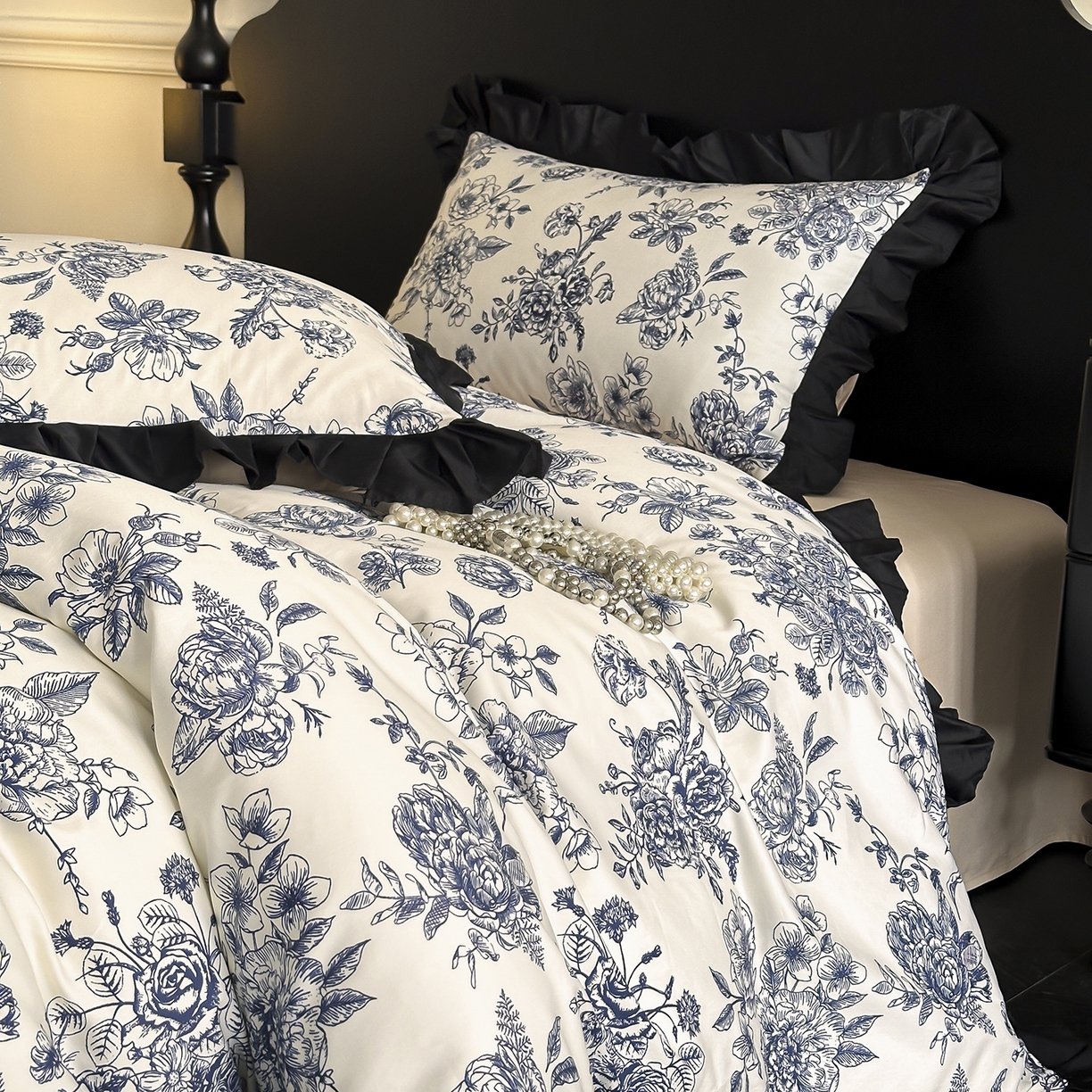 91家纺网 家纺一手货源 找家纺 置顶家纺 2026新款数码印花褶皱拼接亲肤系列四件套-素澜 珈蜜-咖