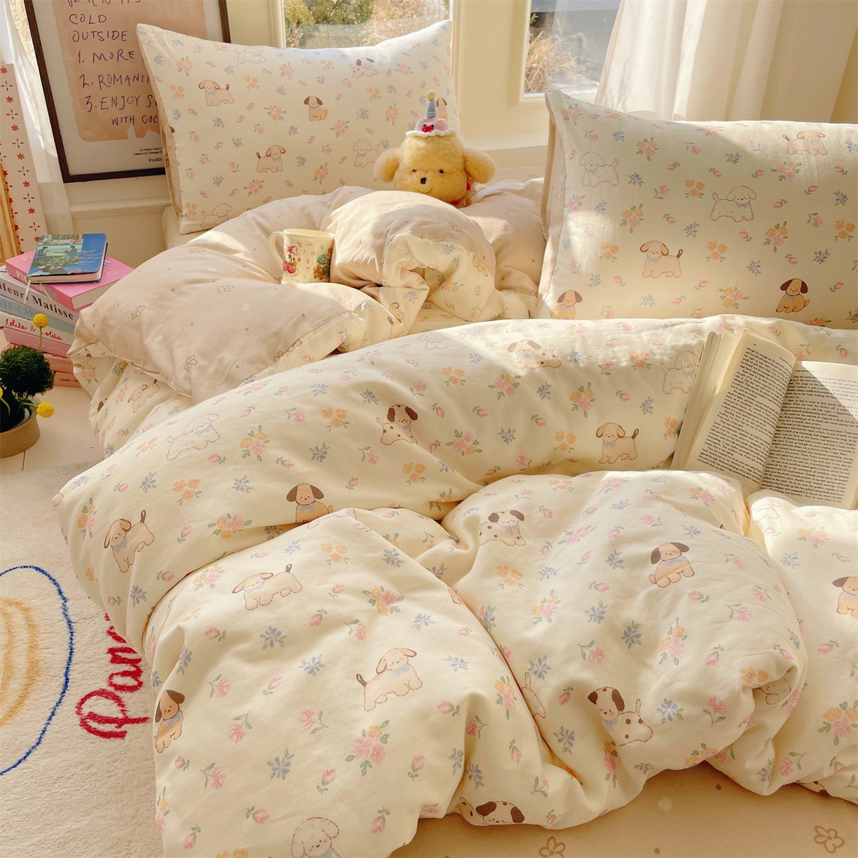 91家纺网 家纺一手货源 找家纺 盛秋家纺 2026新款水洗棉印花四件套-卡通系列 田园萌狗+花朵咖