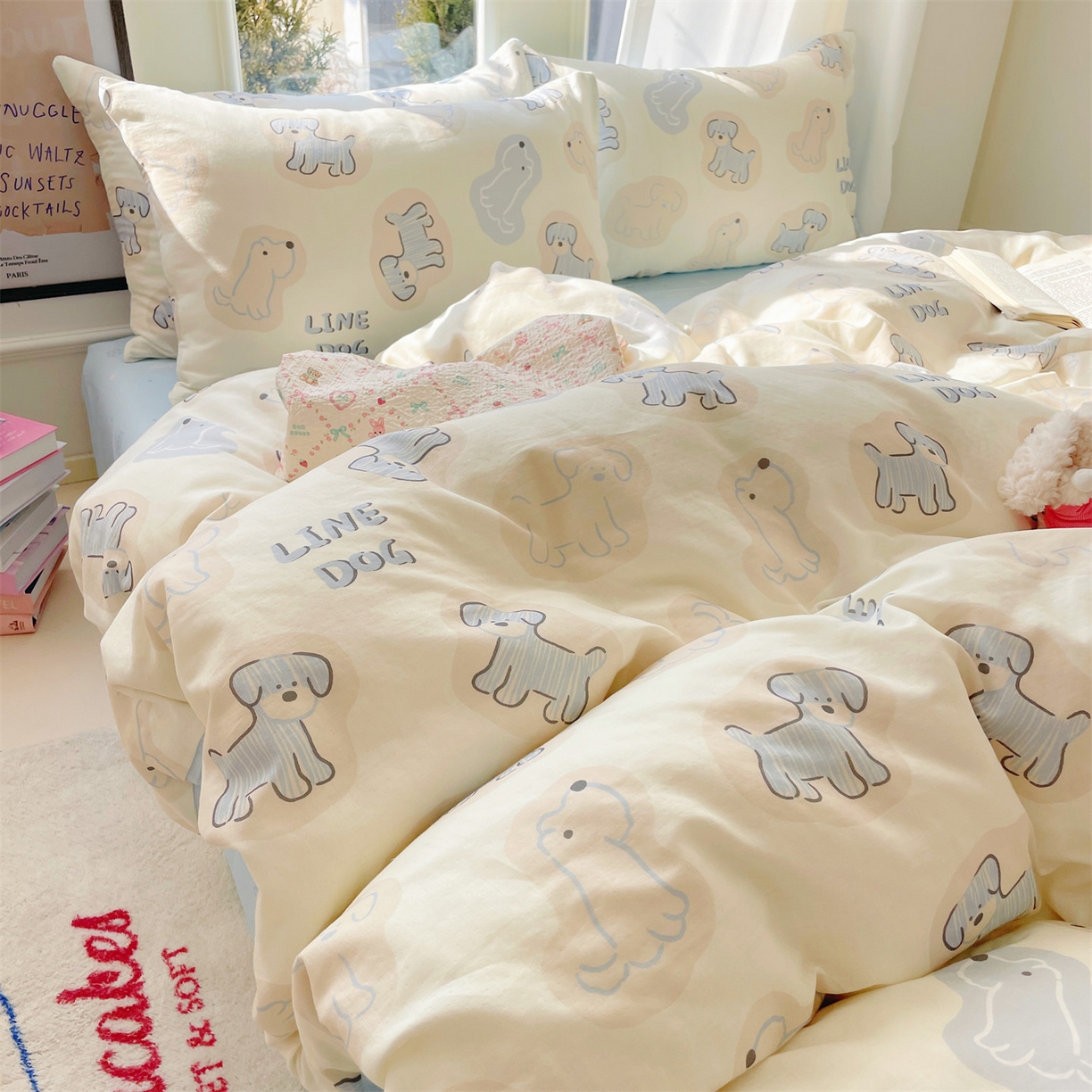 91家纺网 家纺一手货源 找家纺 盛秋家纺 2026新款水洗棉印花四件套-卡通系列 修勾蓝+花朵蓝