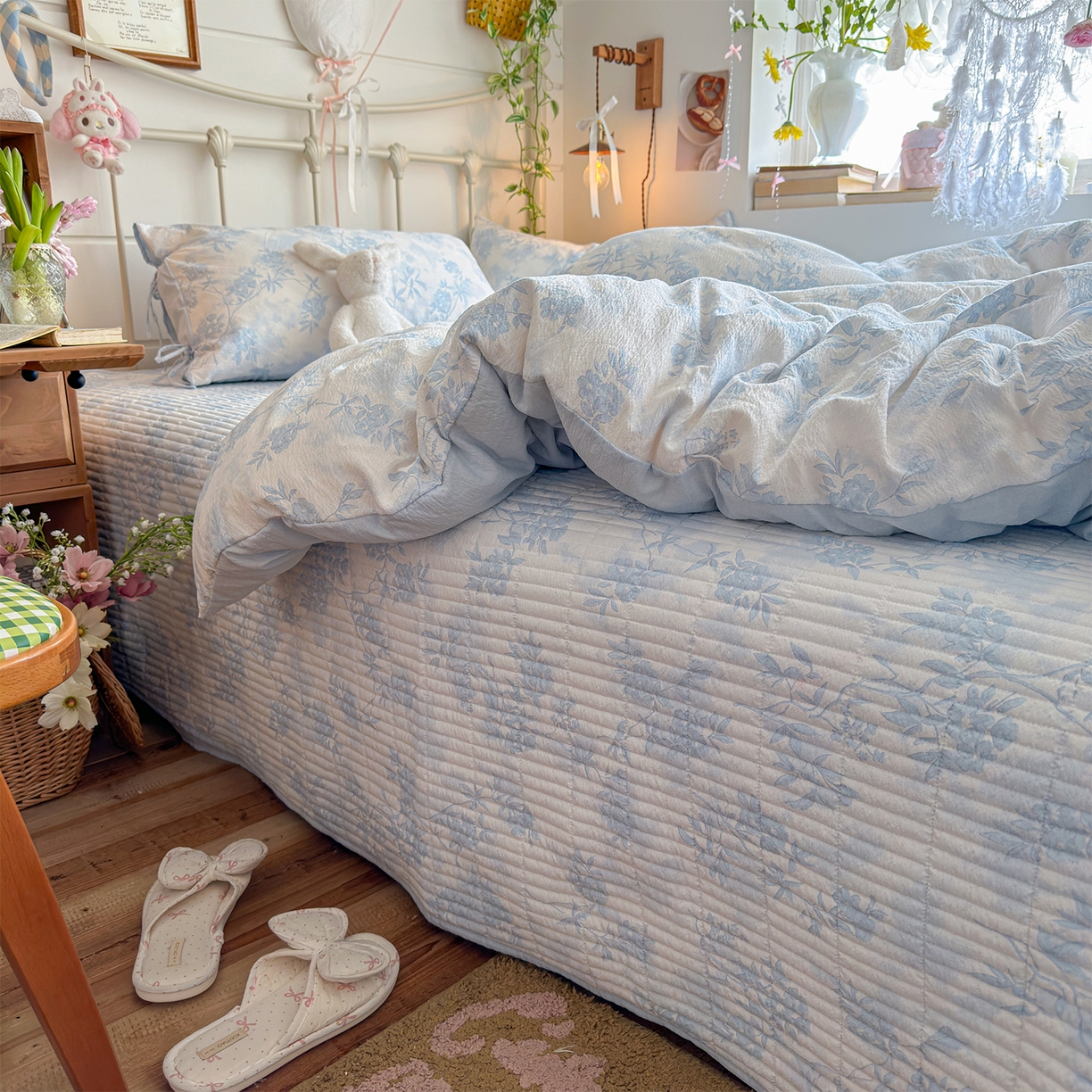 91家纺网 家纺一手货源 找家纺 优选良品 2026新款小清新直播热卖款云感双层纱木棉床盖四件套系列 冰菱花