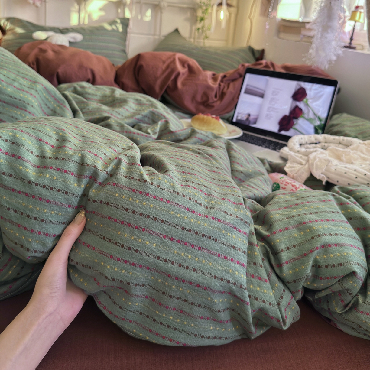 91家纺网 家纺一手货源 找家纺 优选良品 2026新款小清新直播热卖款云感双层纱木棉床盖四件套系列 费尔岛