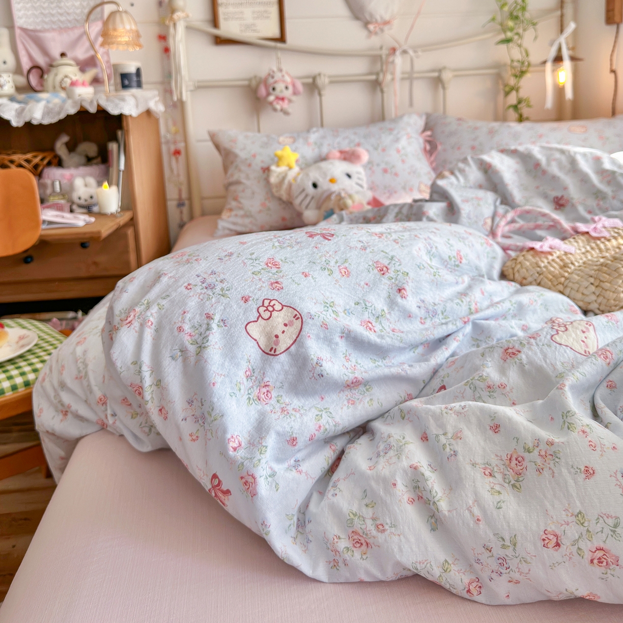 91家纺网 家纺一手货源 找家纺 优选良品 2026新款小清新直播热卖款云感双层纱木棉床盖四件套系列 花甜喵