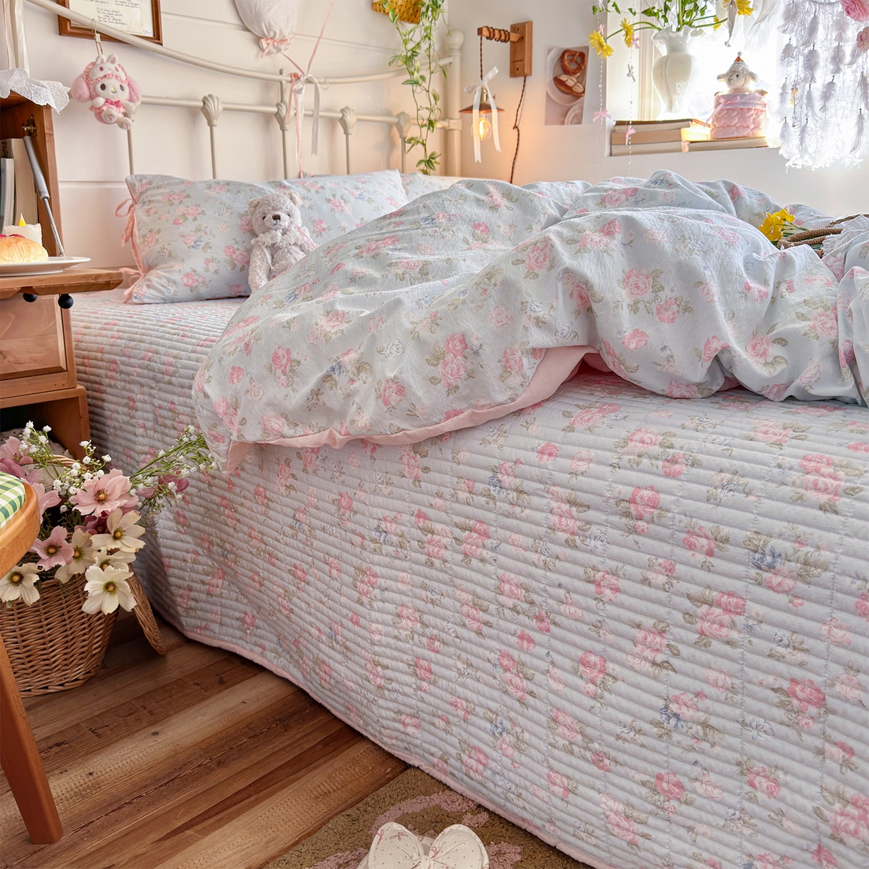 91家纺网 家纺一手货源 找家纺 优选良品 2026新款小清新直播热卖款云感双层纱木棉床盖四件套系列 花韵