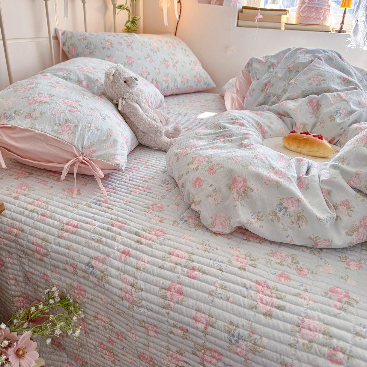 91家纺网 家纺一手货源 找家纺 优选良品 2026新款小清新直播热卖款云感双层纱木棉床盖四件套系列 花韵