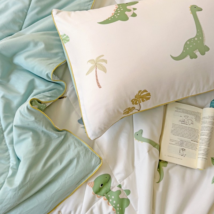 91家纺网 家纺一手货源 找家纺 铺尚美家纺 2026新款A类水洗双层纱大豆夏被子被芯 绿茵恐龙