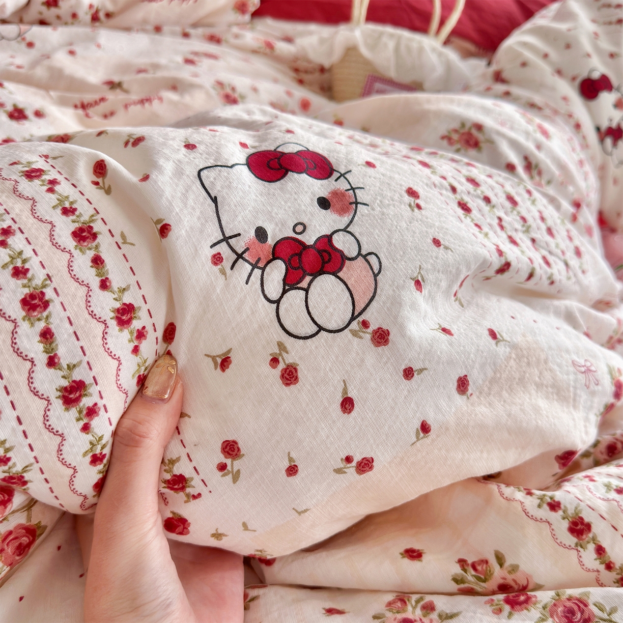 91家纺网 家纺一手货源 找家纺 优选良品 2026新款小清新直播热卖款云感双层纱木棉床盖四件套系列 浪漫kt