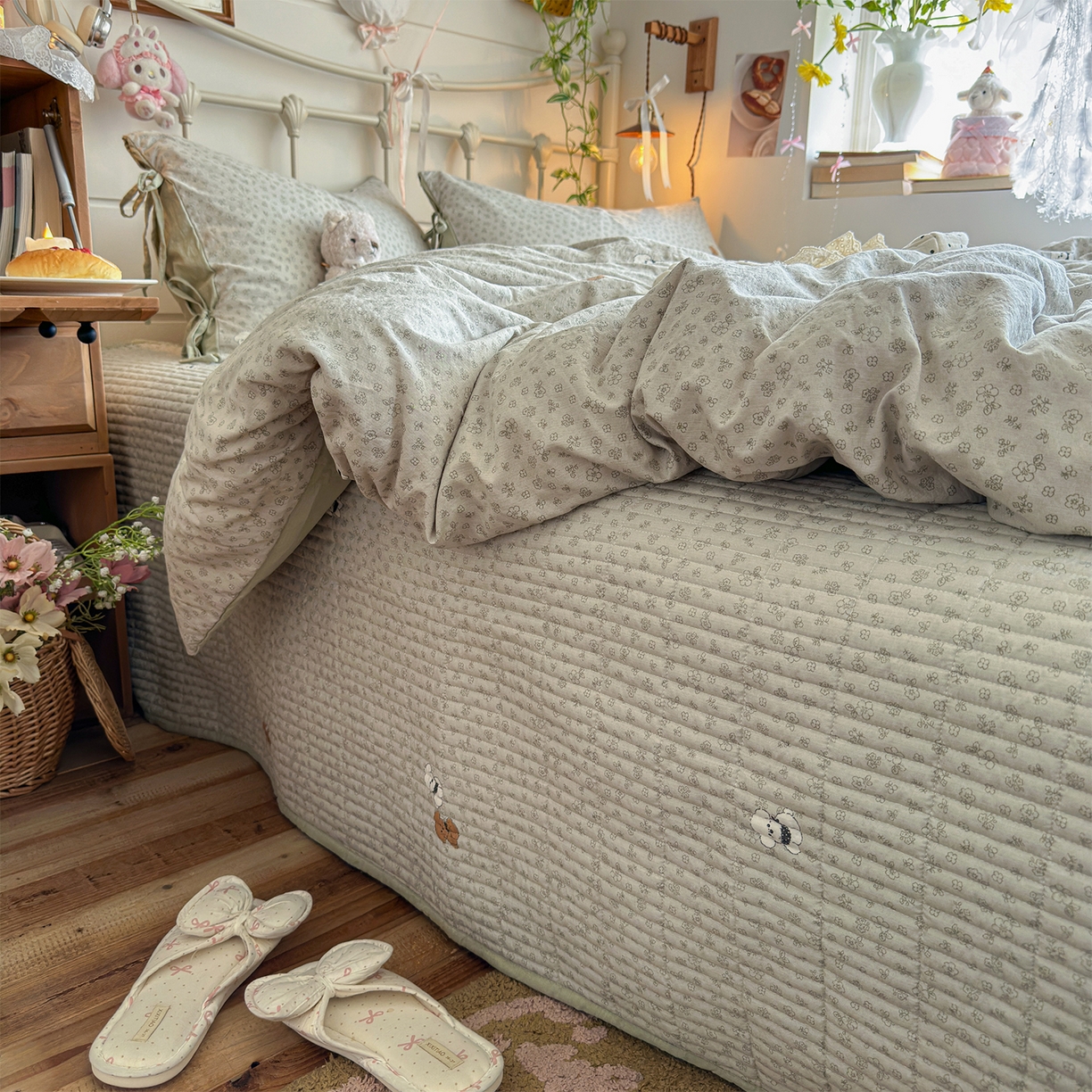 91家纺网 家纺一手货源 找家纺 优选良品 2026新款小清新直播热卖款云感双层纱木棉床盖四件套系列 两只汪汪