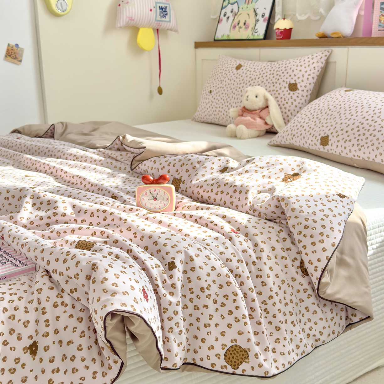 91家纺网 家纺一手货源 找家纺 铺尚美家纺 2026新款A类水洗双层纱大豆夏被子被芯 豹纹熊