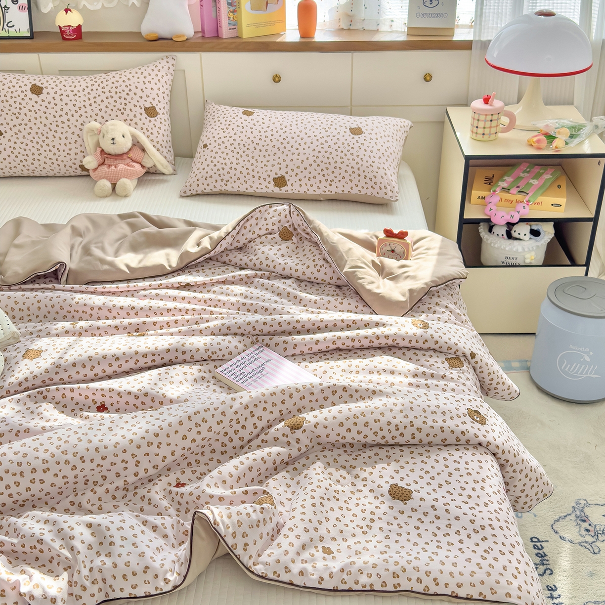 91家纺网 家纺一手货源 找家纺 铺尚美家纺 2026新款A类水洗双层纱大豆夏被子被芯 豹纹熊