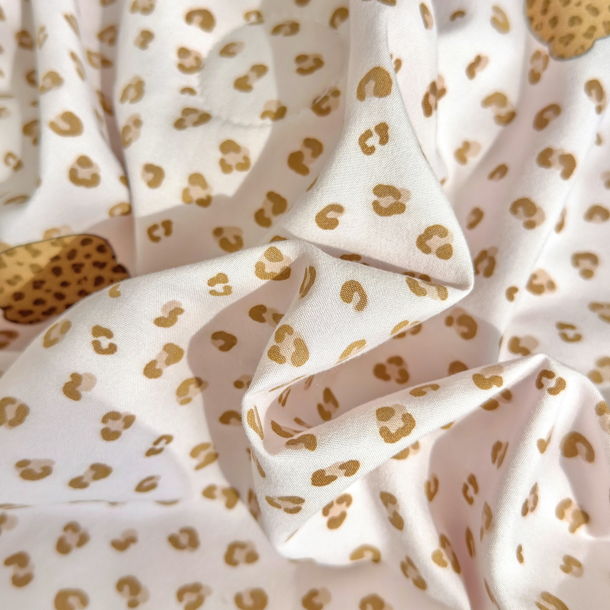 91家纺网 家纺一手货源 找家纺 铺尚美家纺 2026新款A类水洗双层纱大豆夏被子被芯 豹纹熊