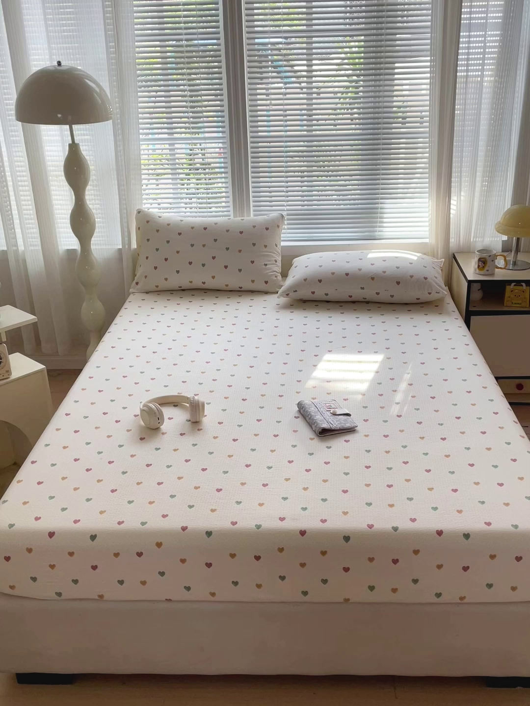 91家纺网 家纺一手货源 找家纺 优选 2026新款ins小清新木棉双层纱印花床笠床垫保护罩枕套三件套 爱心