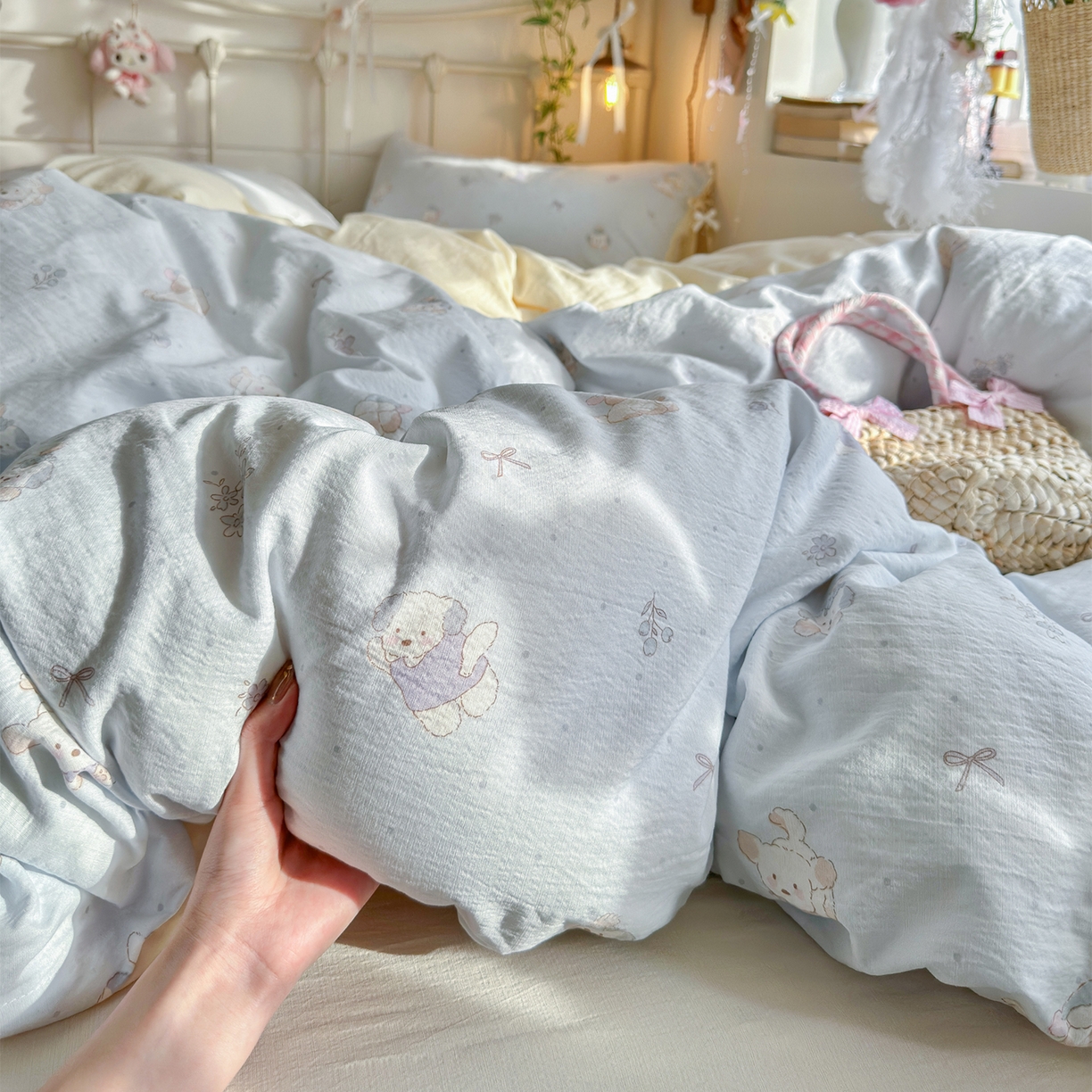 91家纺网 家纺一手货源 找家纺 优选良品 2026新款小清新直播热卖款云感双层纱木棉床盖四件套系列 幸运狗狗