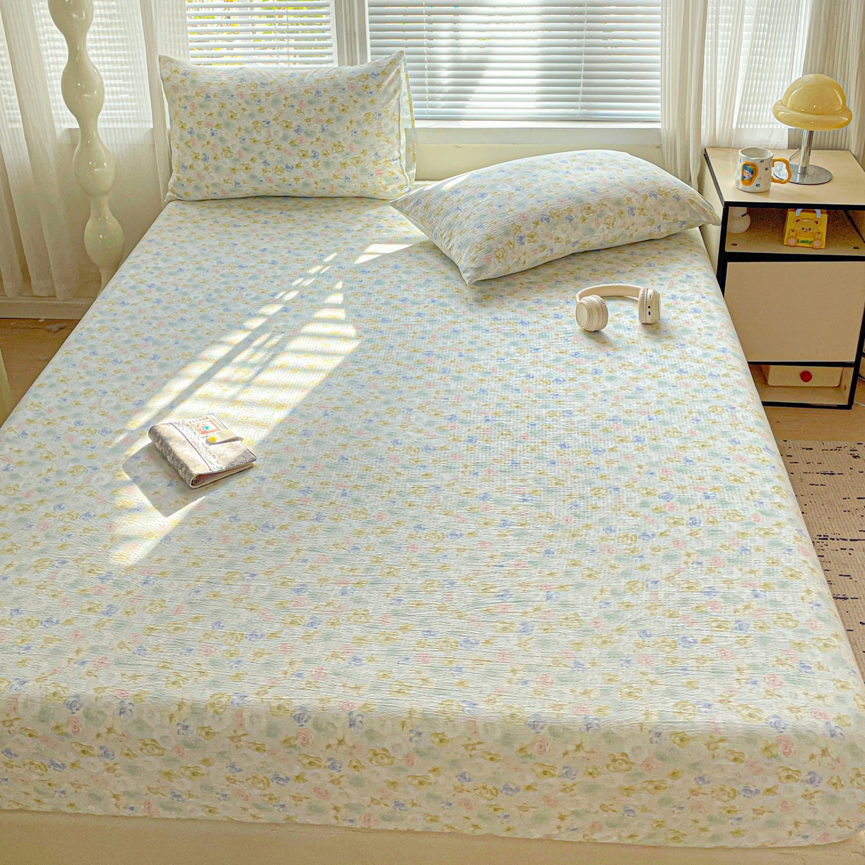 91家纺网 家纺一手货源 找家纺 优选 2026新款ins小清新木棉双层纱印花床笠床垫保护罩枕套三件套 蝶梦