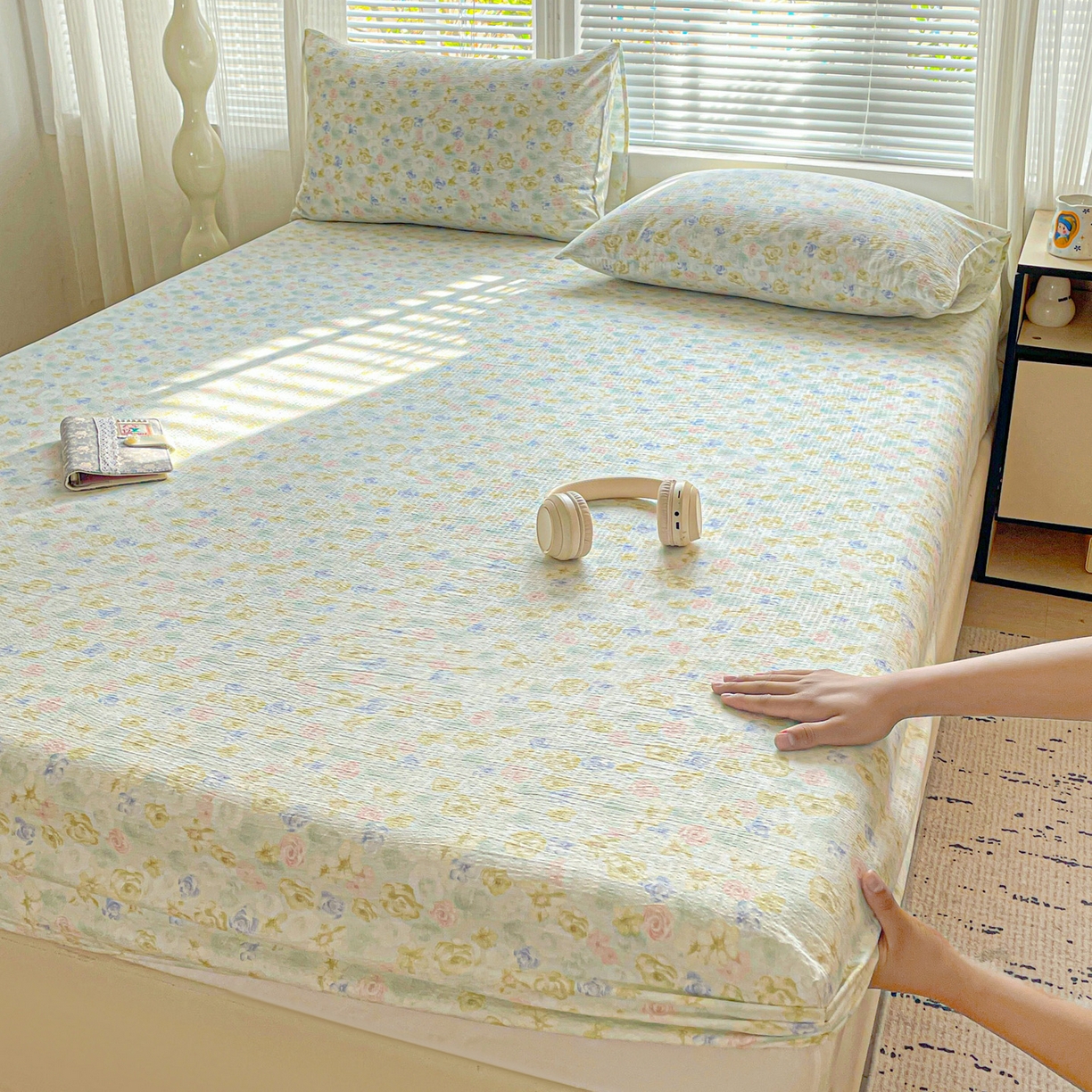 91家纺网 家纺一手货源 找家纺 优选 2026新款ins小清新木棉双层纱印花床笠床垫保护罩枕套三件套 蝶梦