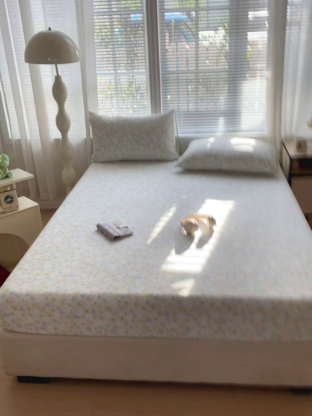 91家纺网 家纺一手货源 找家纺 优选 2026新款ins小清新木棉双层纱印花床笠床垫保护罩枕套三件套 蝶梦