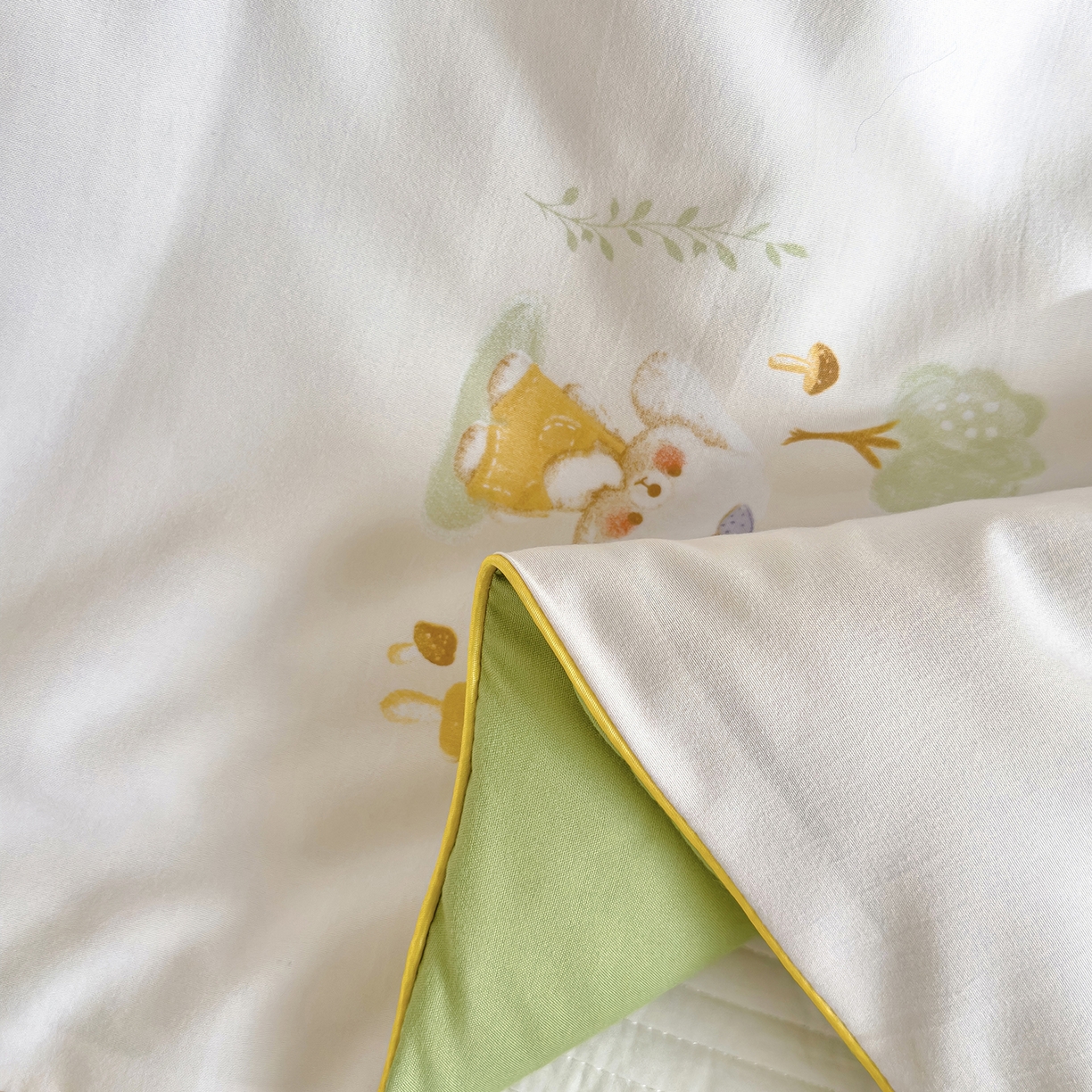 91家纺网 家纺一手货源 找家纺 铺尚美家纺 2026新款A类水洗双层纱大豆夏被子被芯 花语兔