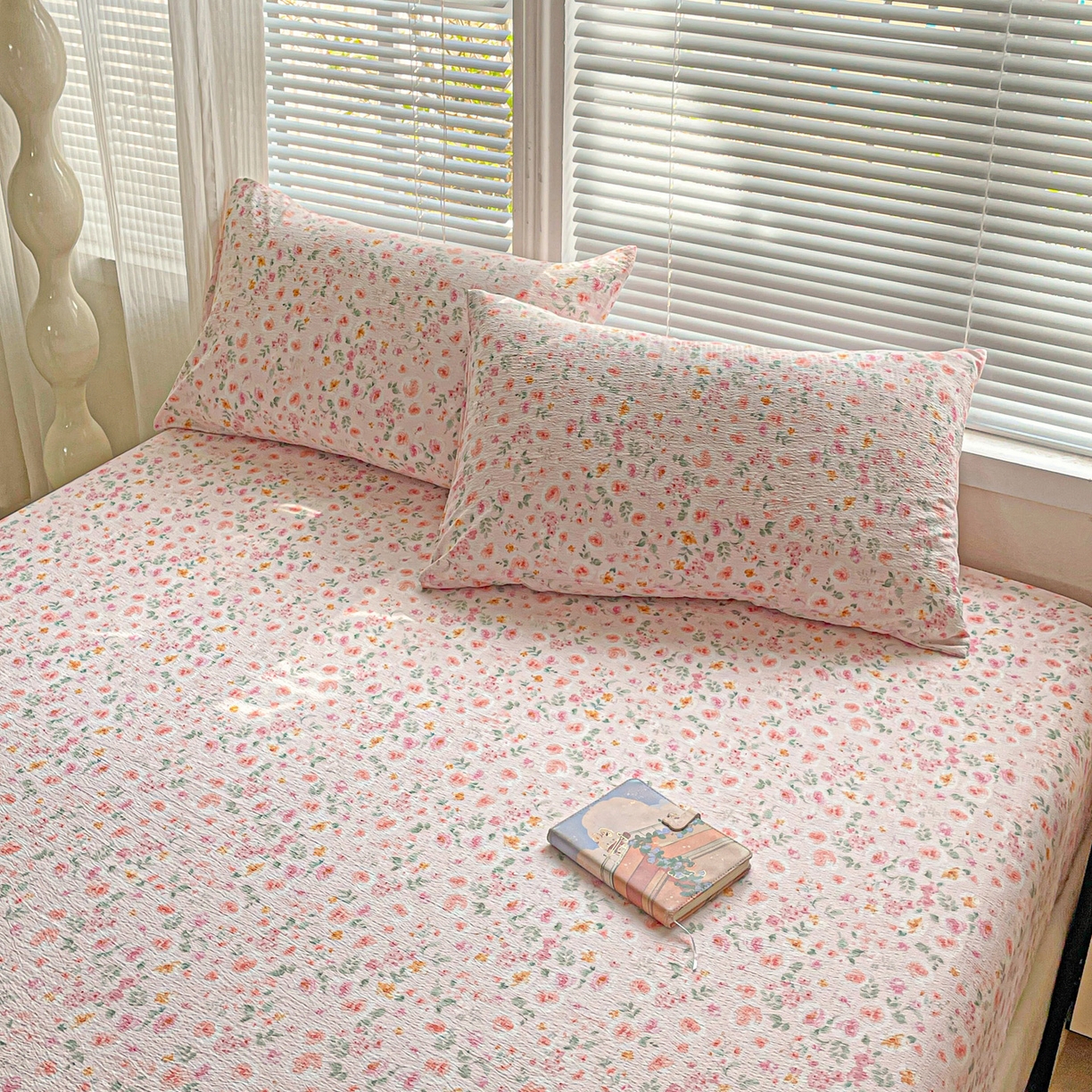 91家纺网 家纺一手货源 找家纺 优选 2026新款ins小清新木棉双层纱印花床笠床垫保护罩枕套三件套 素锦