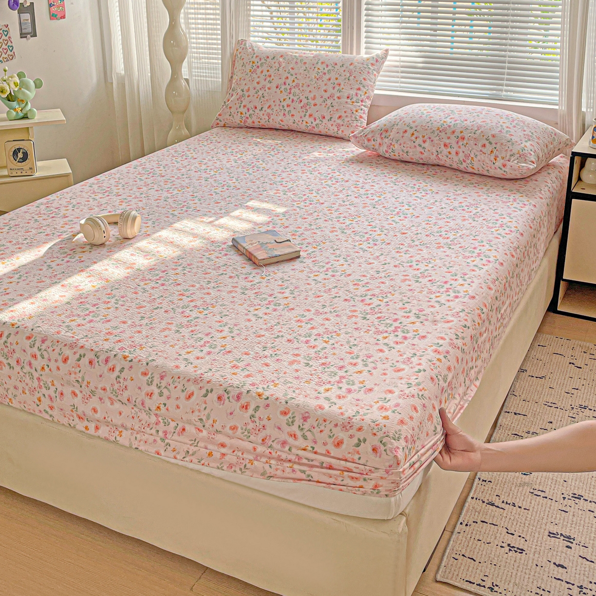 91家纺网 家纺一手货源 找家纺 优选 2026新款ins小清新木棉双层纱印花床笠床垫保护罩枕套三件套 素锦