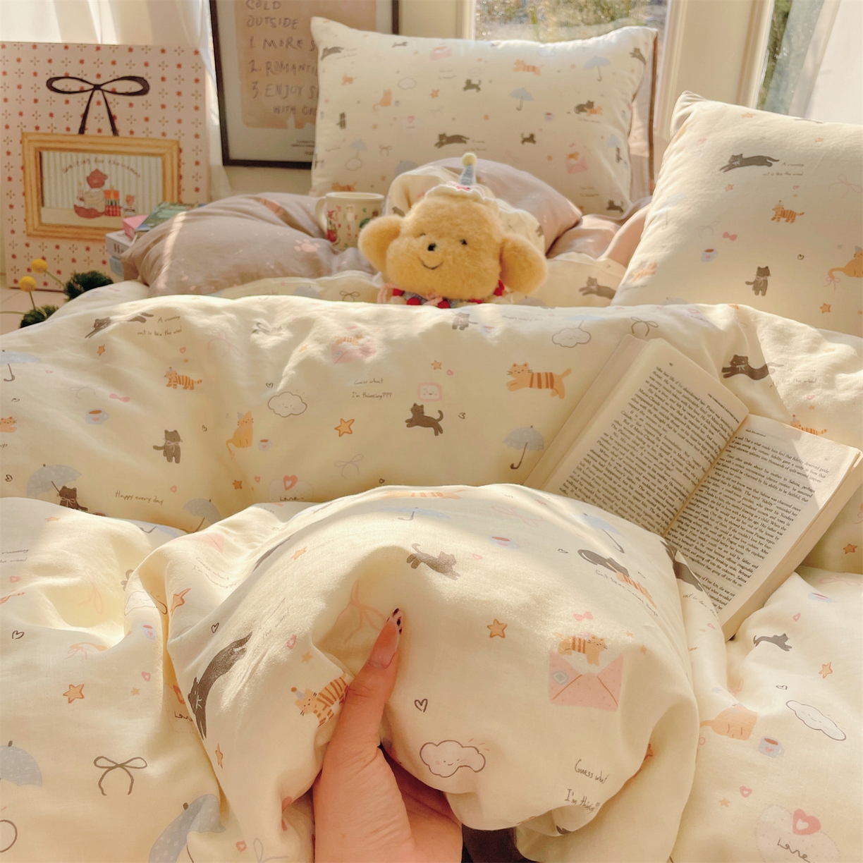 91家纺网 家纺一手货源 找家纺 盛秋家纺 2026新款水洗棉印花四件套-卡通系列二 满山猫+猫爪