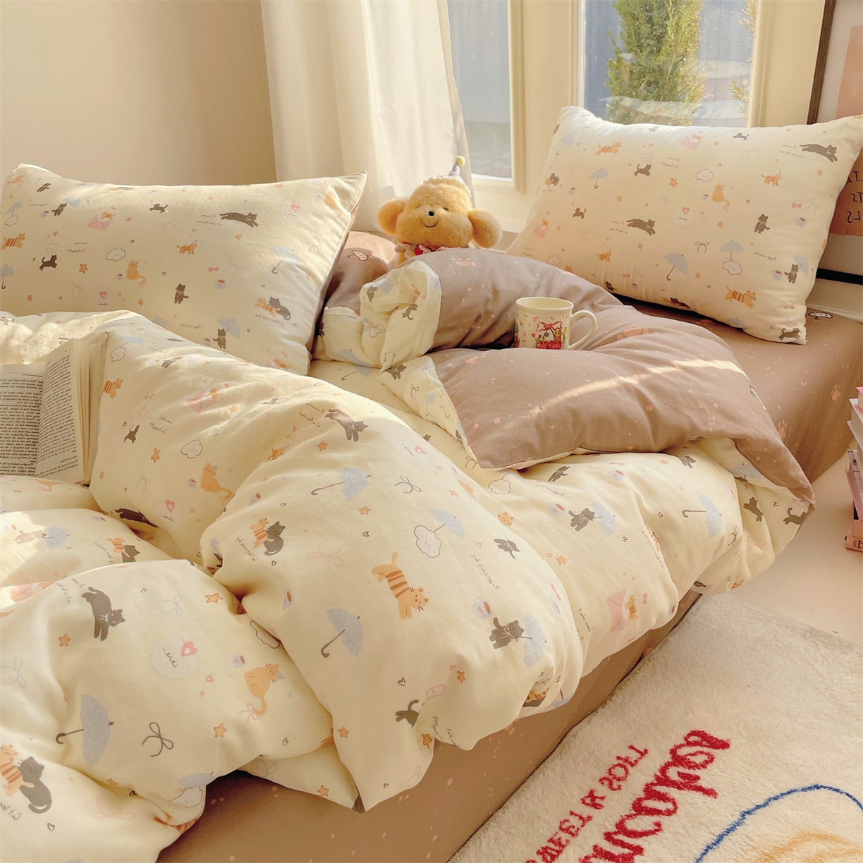 91家纺网 家纺一手货源 找家纺 盛秋家纺 2026新款水洗棉印花四件套-卡通系列二 满山猫+猫爪