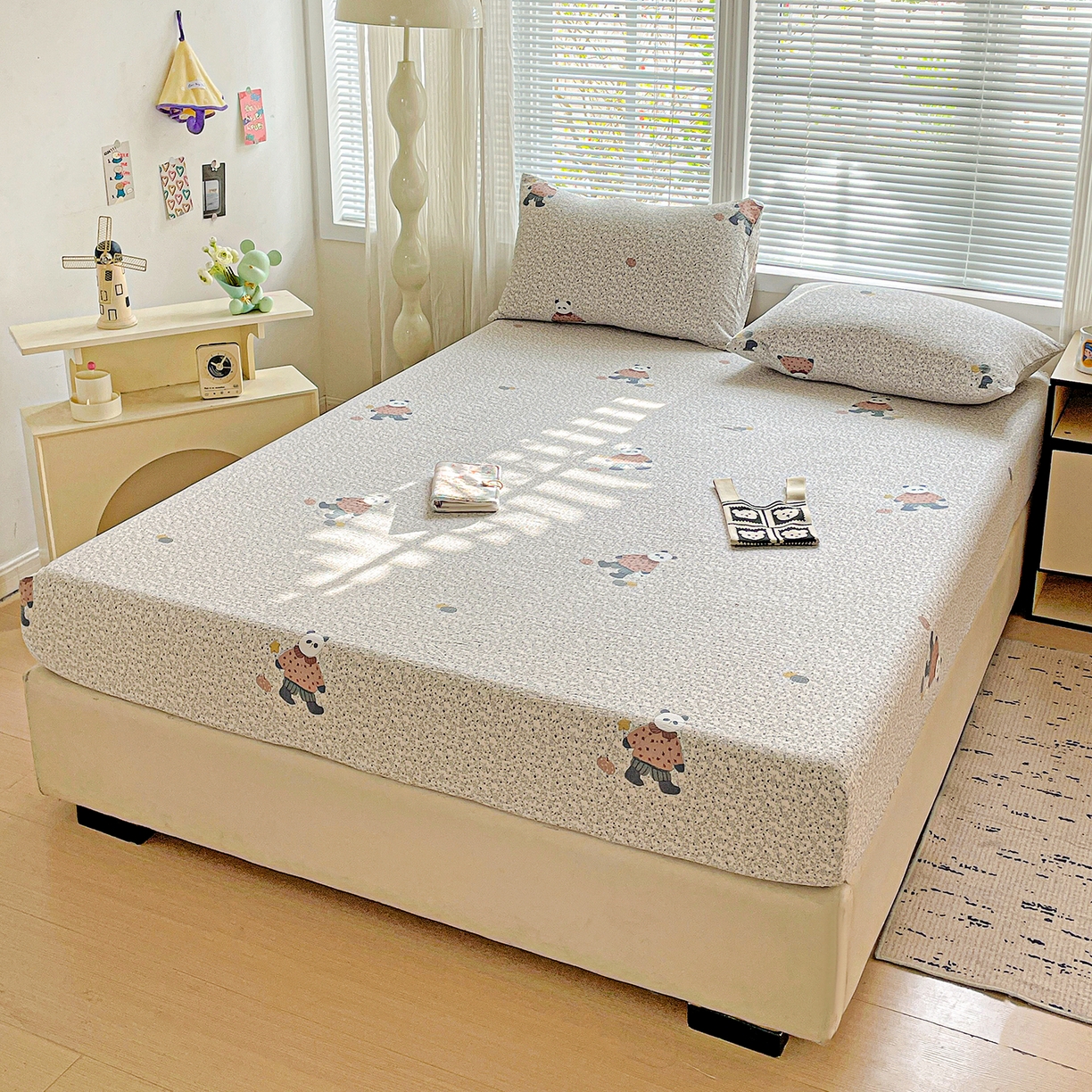 91家纺网 家纺一手货源 找家纺 优选 2026新款ins小清新木棉双层纱印花床笠床垫保护罩枕套三件套 复古浪漫