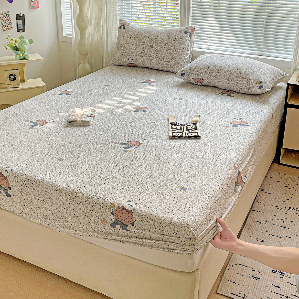 91家纺网 家纺一手货源 找家纺 优选 2026新款ins小清新木棉双层纱印花床笠床垫保护罩枕套三件套 复古浪漫