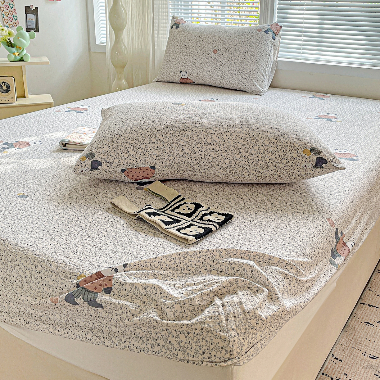 91家纺网 家纺一手货源 找家纺 优选 2026新款ins小清新木棉双层纱印花床笠床垫保护罩枕套三件套 复古浪漫