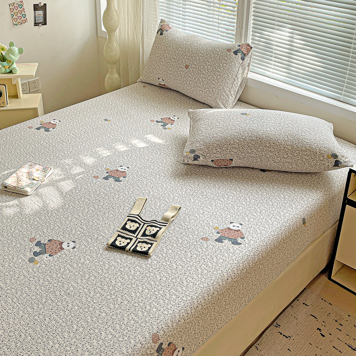 91家纺网 家纺一手货源 找家纺 优选 2026新款ins小清新木棉双层纱印花床笠床垫保护罩枕套三件套 复古浪漫