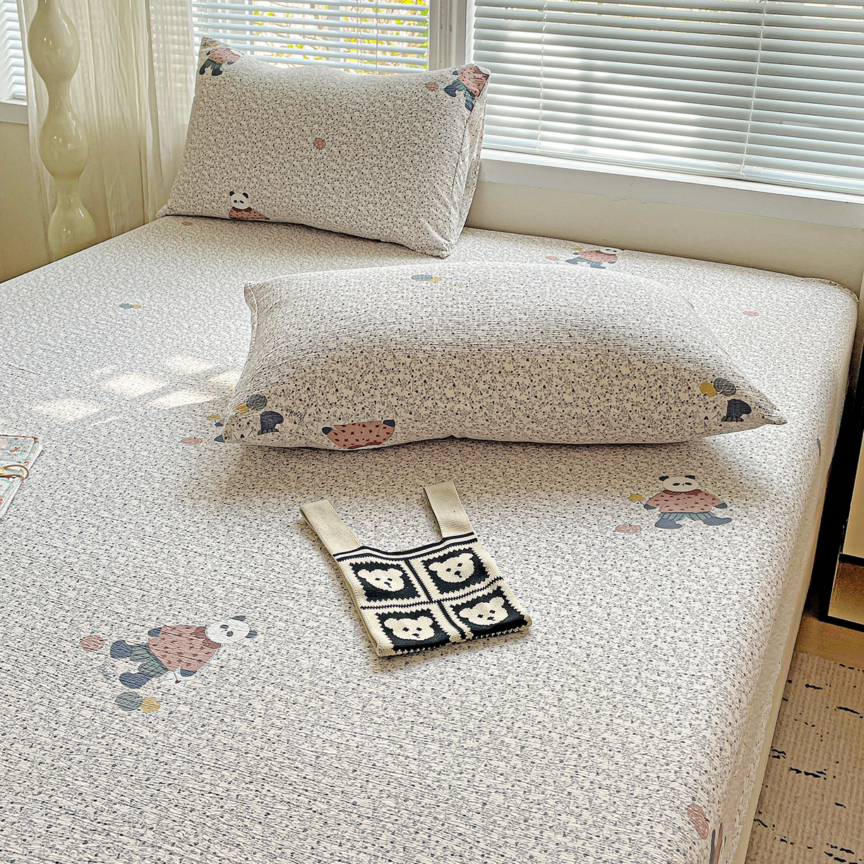 91家纺网 家纺一手货源 找家纺 优选 2026新款ins小清新木棉双层纱印花床笠床垫保护罩枕套三件套 复古浪漫