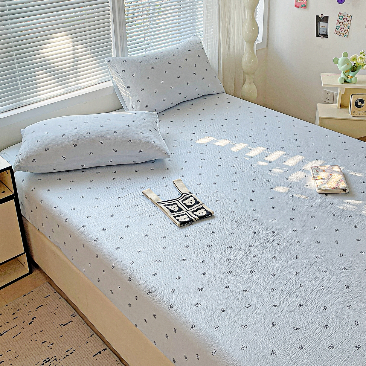 91家纺网 家纺一手货源 找家纺 优选 2026新款ins小清新木棉双层纱印花床笠床垫保护罩枕套三件套 蝴蝶结-蓝