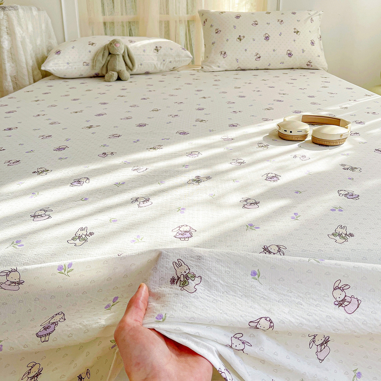 91家纺网 家纺一手货源 找家纺 纽缦家纺 2026春夏新款云感提花双层纱单床单 床单单件 裙子小兔