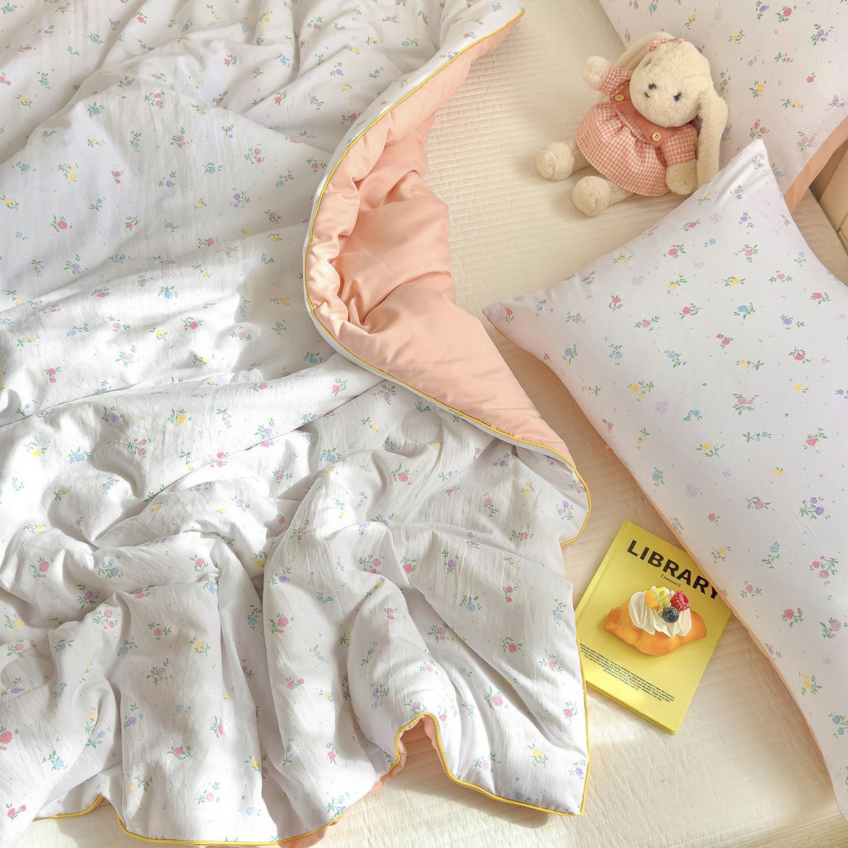 91家纺网 家纺一手货源 找家纺 铺尚美家纺 2026新款A类水洗双层纱大豆夏被子被芯 花韵