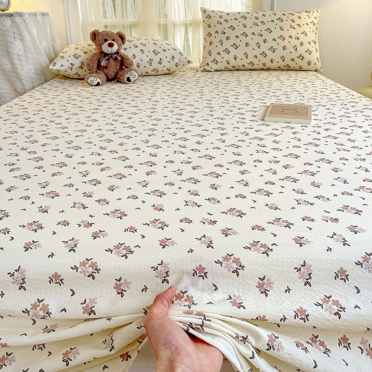 91家纺网 家纺一手货源 找家纺 纽缦家纺 2026春夏新款云感提花双层纱单床单 床单单件 苏瑾