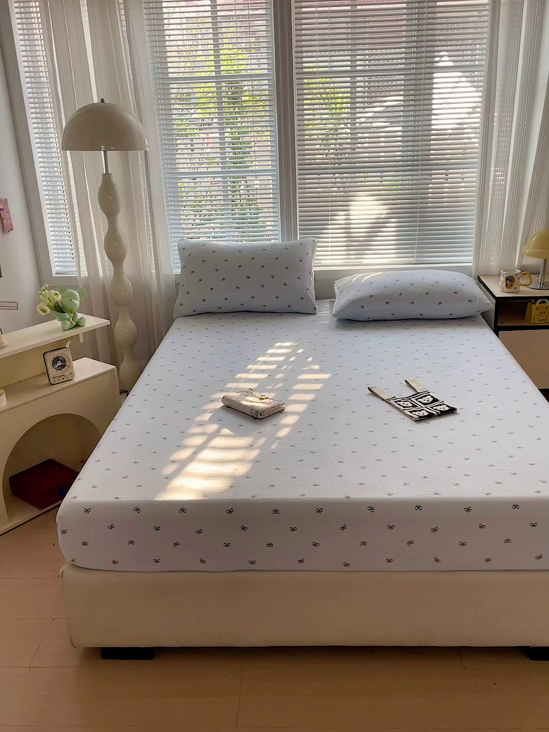 91家纺网 家纺一手货源 找家纺 优选 2026新款ins小清新木棉双层纱印花床笠床垫保护罩枕套三件套 蝴蝶结-蓝