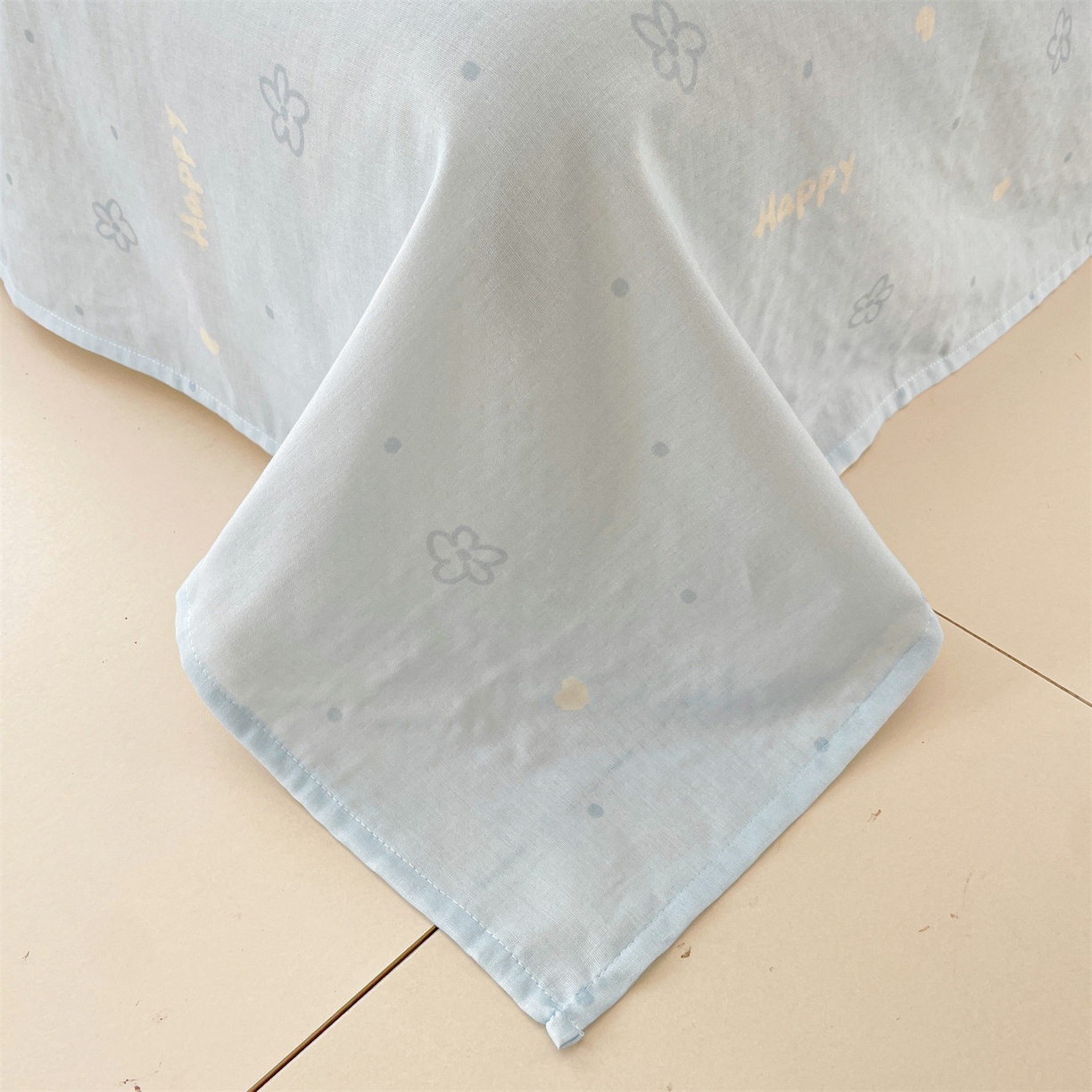 91家纺网 家纺一手货源 找家纺 盛秋家纺 2026新款水洗棉印花四件套-卡通系列二 修勾蓝+花朵蓝