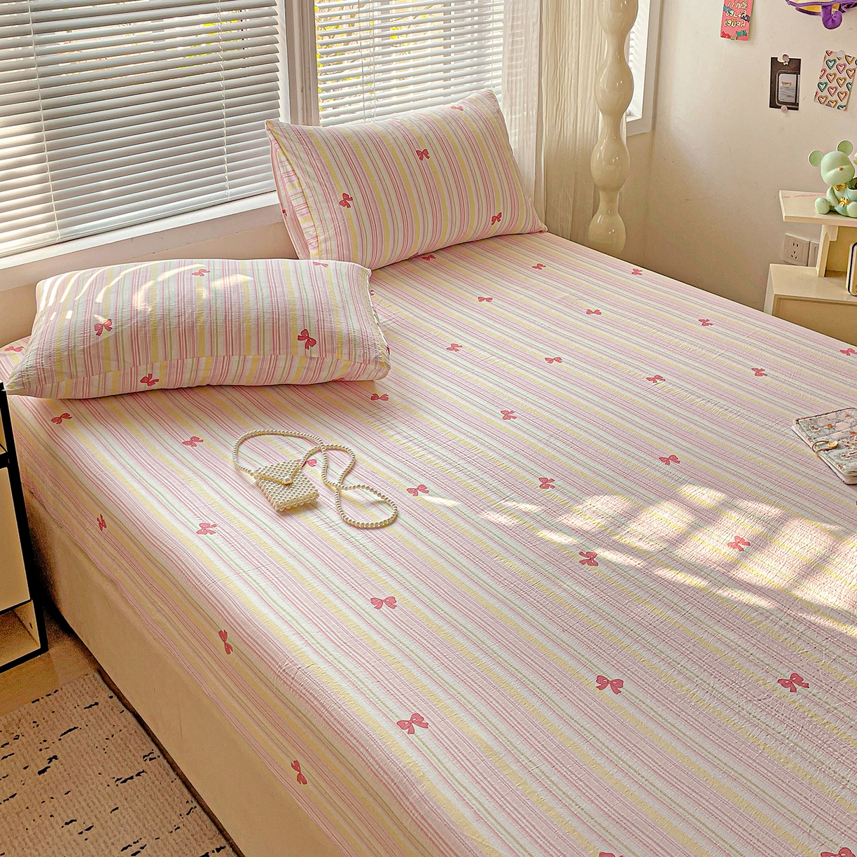 91家纺网 家纺一手货源 找家纺 优选 2026新款ins小清新木棉双层纱印花床笠床垫保护罩枕套三件套 梦露