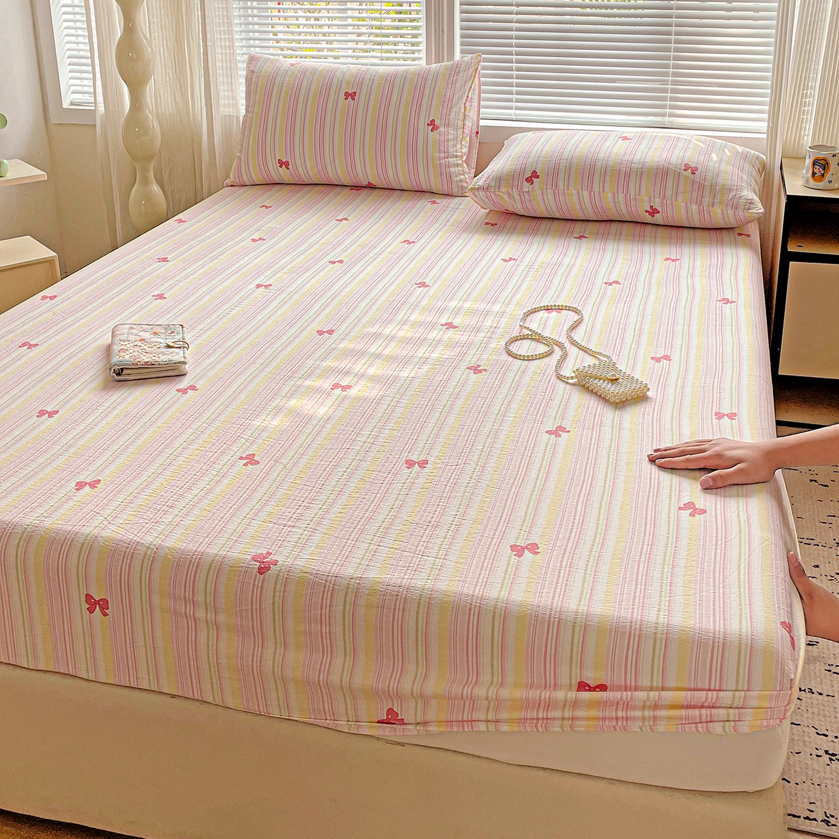 91家纺网 家纺一手货源 找家纺 优选 2026新款ins小清新木棉双层纱印花床笠床垫保护罩枕套三件套 梦露