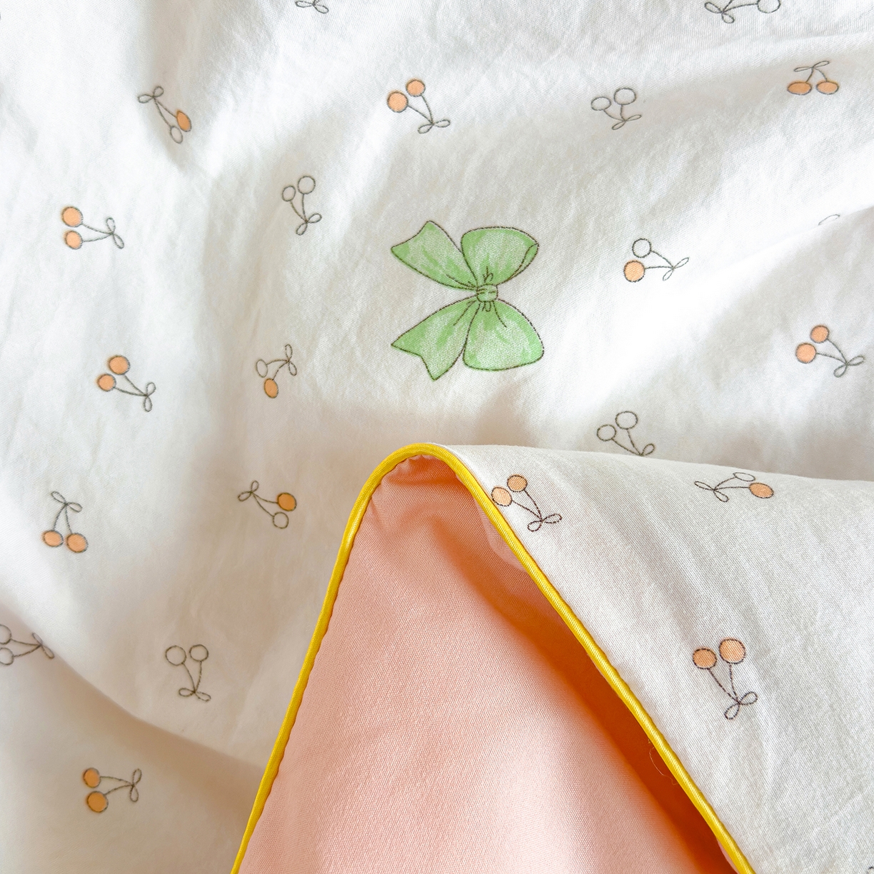 91家纺网 家纺一手货源 找家纺 铺尚美家纺 2026新款A类水洗双层纱大豆夏被子被芯 甜樱戏蝶