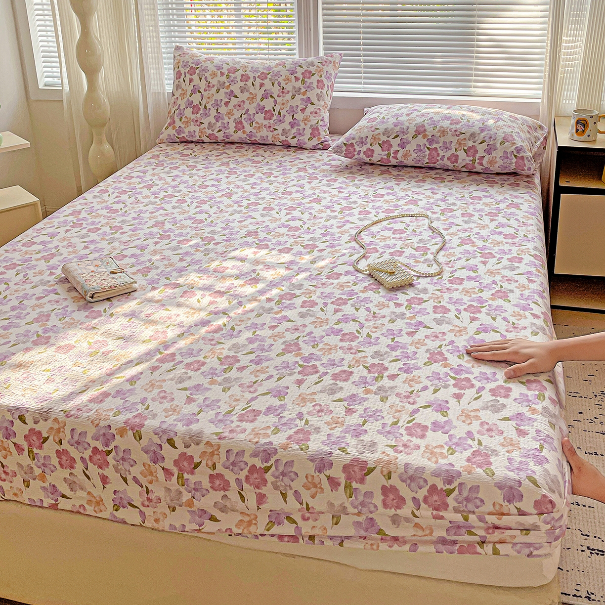 91家纺网 家纺一手货源 找家纺 优选 2026新款ins小清新木棉双层纱印花床笠床垫保护罩枕套三件套 微甜