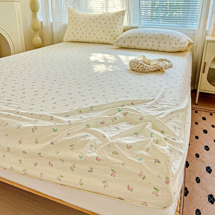 91家纺网 家纺一手货源 找家纺 优选 2026新款ins小清新木棉双层纱印花床笠床垫保护罩枕套三件套 春日繁花