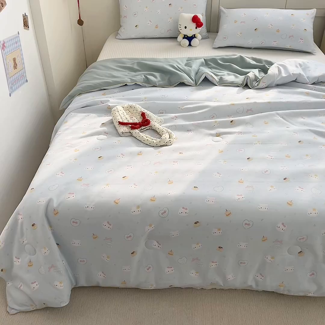 91家纺网 家纺一手货源 找家纺 铺尚美家纺 2026新款A类水洗双层纱大豆夏被子被芯 小猫甜品店