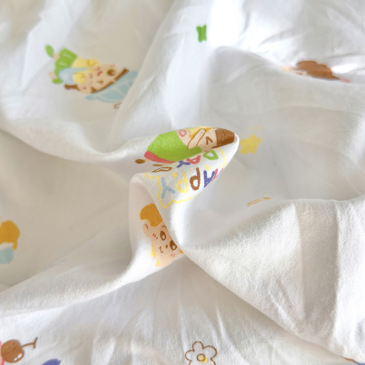 91家纺网 家纺一手货源 找家纺 铺尚美家纺 2026新款A类水洗双层纱大豆夏被子被芯 小新乐园